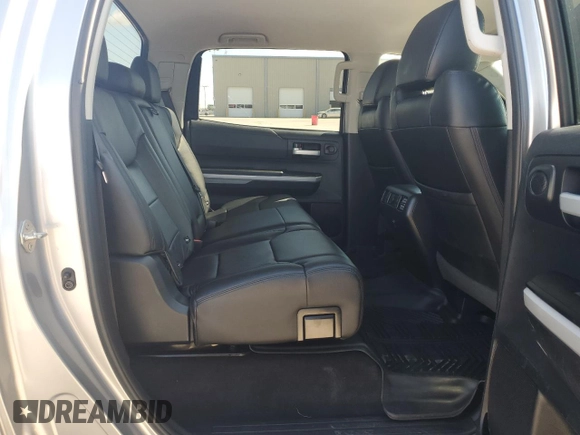 2018 Toyota Tundra 2WD SR5 with VIN 5TFEM5F13JX126658, listed as a Copart auction lot 71822634 with 75,477 mi miles and Clean Title. Bid and sale history available at carsss.com. Image 10.