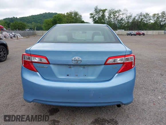 2012 Toyota Camry L z VIN 4T1BF1FK7CU561214, wystawiony jako IAAI lot #42286118 z przebiegiem 182 553 mil mil oraz . Historia ofert i sprzedaży dostępna na DreamBid. Obrazek 16.
