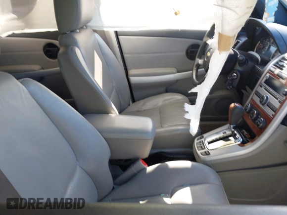 2008 Chevrolet Equinox LT with VIN 2CNDL63F786317056, listed as a IAAI auction lot 41901352 with 97,715 mi miles. Bid and sale history available at carsss.com. Image 5.