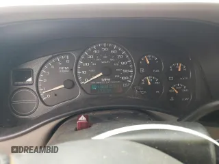2001 Chevrolet Suburban LT z VIN 1GNFK16T61J299945, wystawiony jako Copart lot #52941745 z przebiegiem 274 736 mil mil oraz Czysty tytuł • Clean title. Historia ofert i sprzedaży dostępna na DreamBid. Obrazek 9.