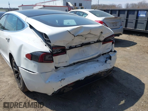2017 Tesla Model S 100D with VIN 5YJSA1E29HF193543, listed as a IAAI auction lot 41903052 with 120,239 mi miles. Bid and sale history available at carsss.com. Image 6.