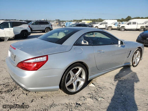 2015 Mercedes-Benz SL-Class SL 550 with VIN WDDJK7DA9FF033987, listed as a Copart auction lot 76760644 with 61,036 mi miles and Salvage Title. Bid and sale history available at carsss.com. Image 3.