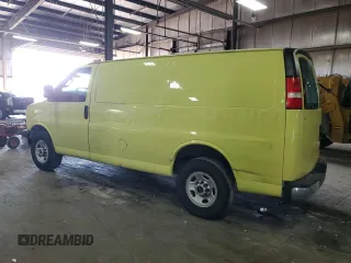2016 GMC Savana Cargo z VIN 1GTW7AFF3G1904467, wystawiony jako Copart lot #50577005 z przebiegiem 137 186 mil mil oraz Czysty tytuł • Clean title. Historia ofert i sprzedaży dostępna na DreamBid. Obrazek 2.