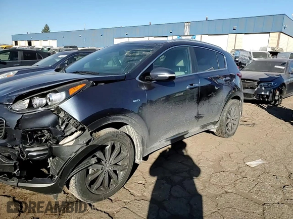 2019 Kia Sportage EX z VIN KNDPNCAC6K7564952, wystawiony jako Copart lot #87963465 z przebiegiem 35 228 mil mil oraz Szkoda całkowita • Salvage title. Historia ofert i sprzedaży dostępna na DreamBid. Obrazek 11.