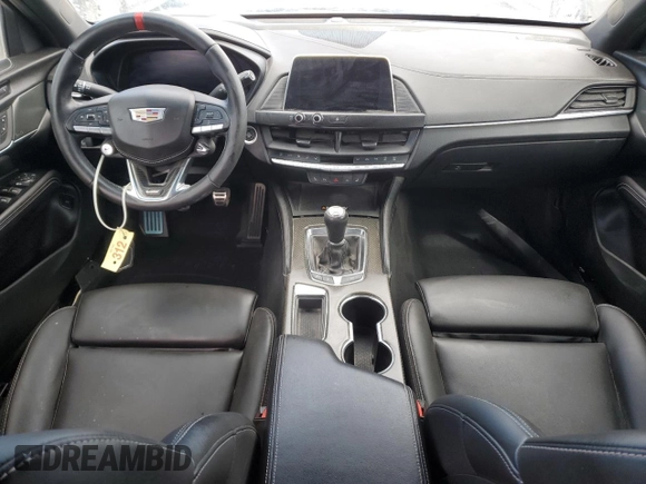2023 Cadillac CT4-V Blackwing z VIN 1G6DL5RP2P0460117, wystawiony jako Copart lot #75218744 z przebiegiem 5623 mil mil oraz Nie do naprawy. Historia ofert i sprzedaży dostępna na DreamBid. Obrazek 8.