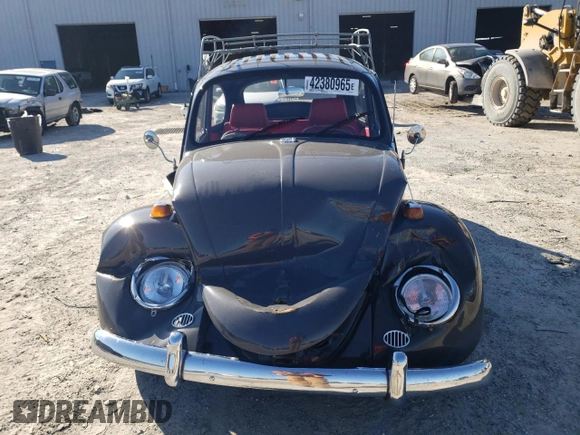 1967 Volkswagen Beetle with VIN 117142708, listed as a Copart auction lot 42380965 with 54,196 mi miles and Salvage Title. Bid and sale history available at DreamBid. Image 5.
