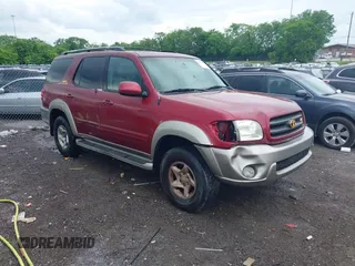 2002 Toyota Sequoia SR5 with VIN 5TDZT34A72S068170, listed as a IAAI auction lot 42125628 with Not Provided miles and . Bid and sale history available at carsss.com. Image 1.