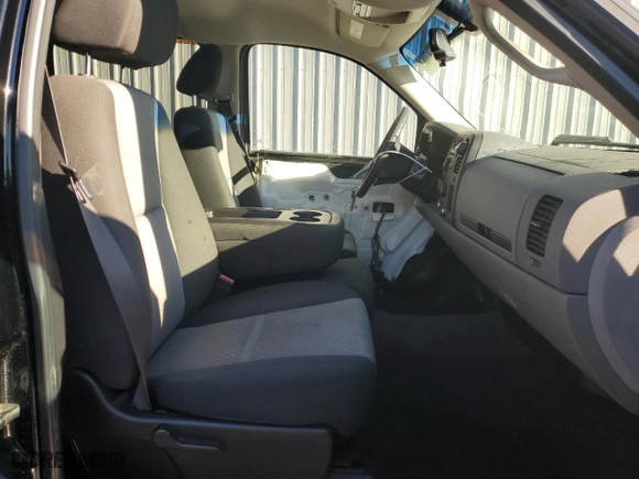 2009 Chevrolet Silverado 1500 LS with VIN 3GCEC13C39G238071, listed as a Copart auction lot 86747064 with 113,077 mi miles and Salvage Title. Bid and sale history available at carsss.com. Image 7.