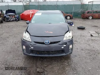 2010 Toyota Prius II with VIN JTDKN3DU0A1261312, listed as a IAAI auction lot 41812223 with 82,144 mi miles. Bid and sale history available at carsss.com. Image 12.