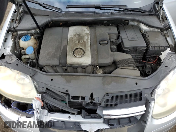 2008 Volkswagen Jetta SE with VIN 3VWRZ71K78M073068, listed as a Copart auction lot 47866115 with 121,071 mi miles and Salvage title. Bid and sale history available at DreamBid. Image 11.