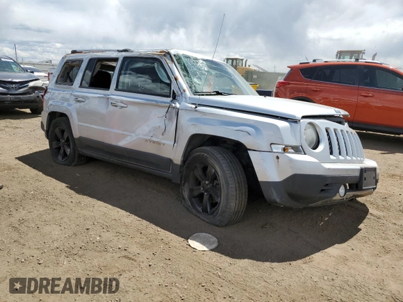 2013 Jeep Patriot Latitude z VIN 1C4NJRFB6DD192250, wystawiony jako Copart lot #54366235 z przebiegiem 111 817 mil mil oraz Szkoda całkowita • Salvage title. Historia ofert i sprzedaży dostępna na DreamBid. Obrazek 4.