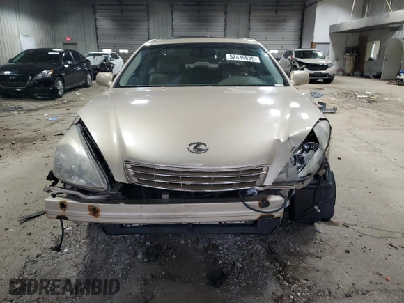 2003 Lexus ES 300 with VIN JTHBF30G936011147, listed as a Copart auction lot 52439635 with 193,233 mi miles and Non Repairable. Bid and sale history available at DreamBid. Image 5.