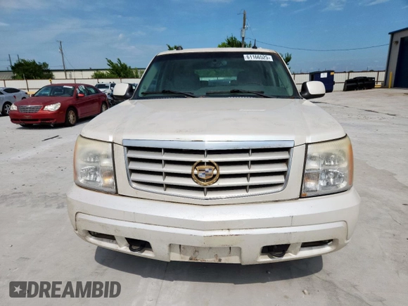 2005 Cadillac Escalade with VIN 1GYEC63N55R202532, listed as a Copart auction lot 61166525 with 229,312 mi miles and Clean title. Bid and sale history available at DreamBid. Image 5.