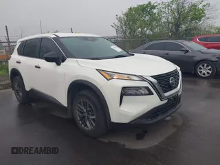 2021 Nissan Rogue S z VIN 5N1AT3AA6MC782762, wystawiony jako IAAI lot #41945017 z przebiegiem 17 351 mil mil oraz . Historia ofert i sprzedaży dostępna na DreamBid. Obrazek 1.
