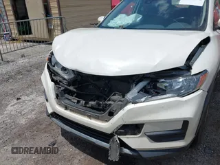 2020 Nissan Rogue S z VIN JN8AT2MT1LW005743, wystawiony jako IAAI lot #42108676 z przebiegiem 72 672 mil mil oraz . Historia ofert i sprzedaży dostępna na DreamBid. Obrazek 6.
