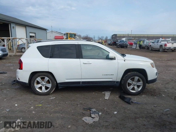 2015 Jeep Compass High Altitude Edition with VIN 1C4NJDEB6FD269920, listed as a IAAI auction lot 41709213 with 162,633 mi miles. Bid and sale history available at carsss.com. Image 14.