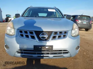 2015 Nissan Rogue S with VIN JN8AS5MVXFW261910, listed as a IAAI auction lot 41769475 with 160,783 mi miles and . Bid and sale history available at DreamBid. Image 12.