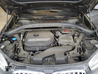 2021 BMW X1 sDrive28i z VIN WBXJG7C04M5S68209, wystawiony jako Copart lot #52099115 z przebiegiem 57 497 mil mil oraz Szkody całkowita. Historia ofert i sprzedaży dostępna na DreamBid. Obrazek 12.
