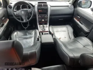 2006 Suzuki Grand Vitara Luxury z VIN JS3TE947164101951, wystawiony jako Copart lot #70110914 z przebiegiem 304 718 mil mil oraz Szkoda całkowita • Salvage title. Historia ofert i sprzedaży dostępna na DreamBid. Obrazek 8.