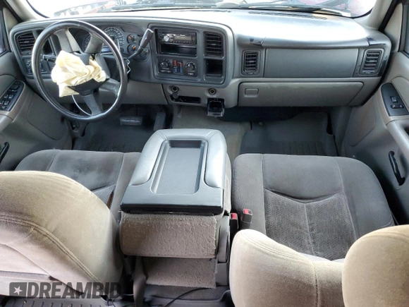 2004 Chevrolet Suburban LT with VIN 1GNEC16Z14J134550, listed as a Copart auction lot 83244774 with 233,174 mi miles and Salvage Title. Bid and sale history available at carsss.com. Image 8.