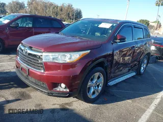 2015 Toyota Highlander Limited z VIN 5TDYKRFH7FS046977, wystawiony jako IAAI lot #41745799 z przebiegiem 100 336 mil mil oraz . Historia ofert i sprzedaży dostępna na DreamBid. Obrazek 2.