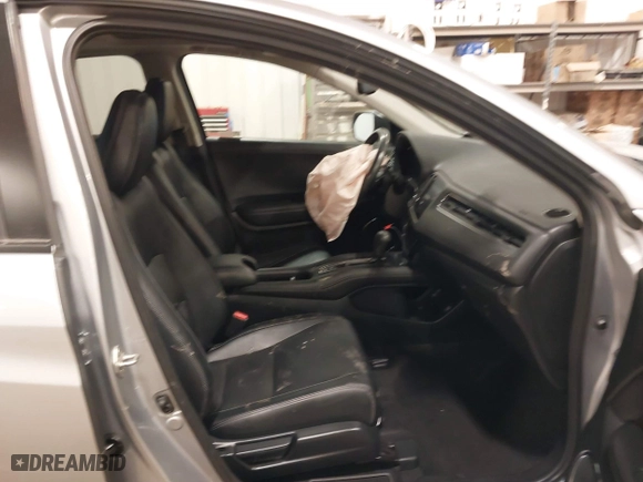 2019 Honda HR-V EX-L with VIN 3CZRU6H71KM725634, listed as a IAAI auction lot 41093552 with 42,239 mi miles. Bid and sale history available at carsss.com. Image 5.
