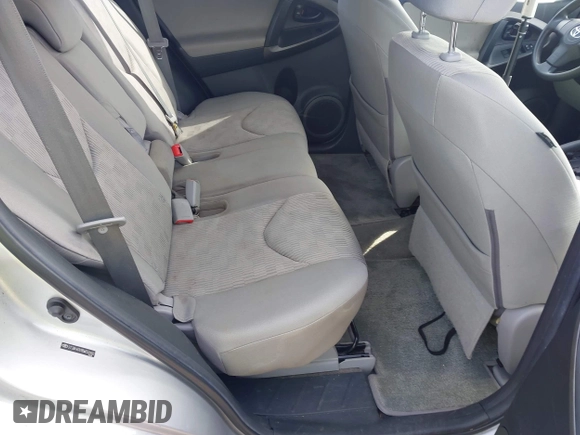 2011 Toyota RAV4 with VIN 2T3BK4DV9BW050460, listed as a IAAI auction lot 41914621 with 196,912 mi miles. Bid and sale history available at carsss.com. Image 8.
