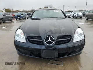 2008 Mercedes-Benz SLK-Class 3.0L with VIN WDBWK54F88F181341, listed as a Copart auction lot 83109284 with 75,035 mi miles and Salvage Title. Bid and sale history available at carsss.com. Image 5.