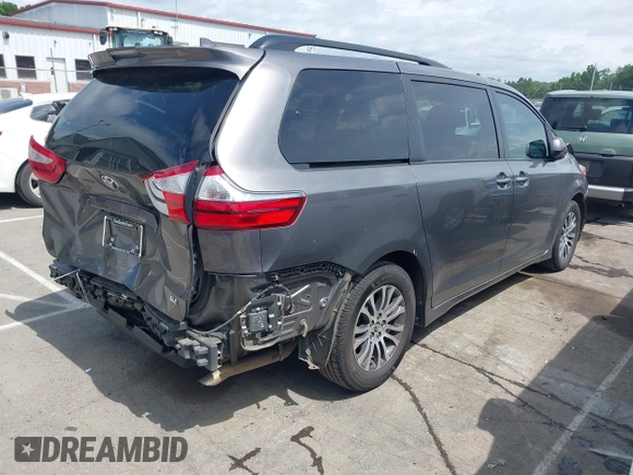 2018 Toyota Sienna XLE Auto Access Seat с VIN 5TDYZ3DC6JS939876, выставлен на аукционе IAAI как лот 42347926 с пробегом 81 086 миль миль и . История ставок и продаж доступна на DreamBid. Изображение 4.