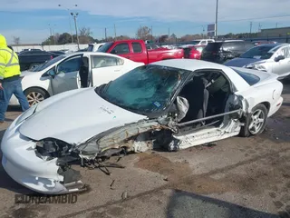 1999 Pontiac Firebird with VIN 2G2FS22K6X2207200, listed as a IAAI auction lot 41346548 with 1 mi miles. Bid and sale history available at carsss.com. Image 2.