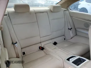 2008 BMW 3 Series 328i z VIN WBAWV13538P119914, wystawiony jako Copart lot #45046775 z przebiegiem 193 008 mil mil oraz Czysty tytuł • Clean title. Historia ofert i sprzedaży dostępna na DreamBid. Obrazek 10.