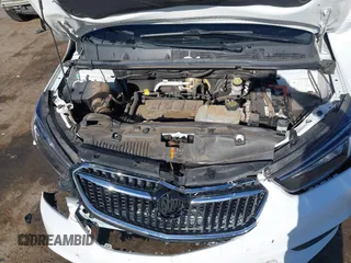 2020 Buick Encore Preferred with VIN KL4CJASB2LB081715, listed as a IAAI auction lot 41880697 with 28,466 mi miles. Bid and sale history available at carsss.com. Image 10.
