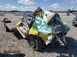 2018 Chevrolet Express Commercial with VIN 1GB0GRFG8J1246637, listed as a Copart auction lot 67047624 with Not Provided miles and Salvage Title. Bid and sale history available at carsss.com. Image 4.