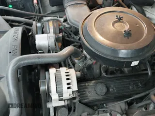 1994 Chevrolet Silverado 1500 with VIN 2GCEC19H8R1311690, listed as a IAAI auction lot 43316871 with 206,913 mi miles and . Bid and sale history available at DreamBid. Image 17.