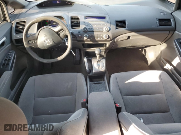 2008 Honda Civic LX z VIN 2HGFA16528H321661, wystawiony jako Copart lot #60185335 z przebiegiem 189 287 mil mil oraz Czysty tytuł • Clean title. Historia ofert i sprzedaży dostępna na DreamBid. Obrazek 9.