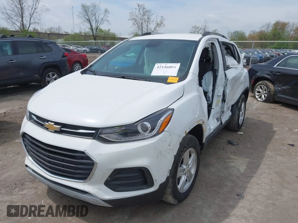 2021 Chevrolet Trax LT with VIN KL7CJPSM5MB369530, listed as a IAAI auction lot 42146885 with 21,906 mi miles and . Bid and sale history available at DreamBid. Image 17.