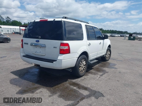2011 Ford Expedition XLT with VIN 1FMJU1H55BEF53677, listed as a IAAI auction lot 42131441 with 284,016 mi miles and . Bid and sale history available at DreamBid. Image 4.