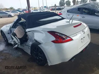 2019 Nissan 370Z Touring with VIN JN1AZ4FH2KM620085, listed as a IAAI auction lot 41533662 with 57,580 mi miles and . Bid and sale history available at DreamBid. Image 3.