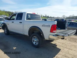2018 Ram 2500 Tradesman with VIN 3C6UR5CJ1JG336382, listed as a IAAI auction lot 39077896 with 118,111 mi miles and . Bid and sale history available at DreamBid. Image 3.