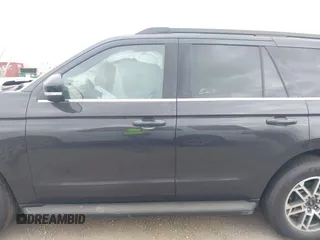 2025 Ford Expedition XLT с VIN 1FMJU1H86SEA17492, выставлен на аукционе IAAI как лот 42416154 с пробегом 2 890 миль миль и . История ставок и продаж доступна на DreamBid. Изображение 14.
