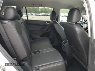 2018 Volkswagen Tiguan SEL with VIN 3VV3B7AX1JM037294, listed as a Copart auction lot 56311115 with 63,052 mi miles and Clean title. Bid and sale history available at DreamBid. Image 11.