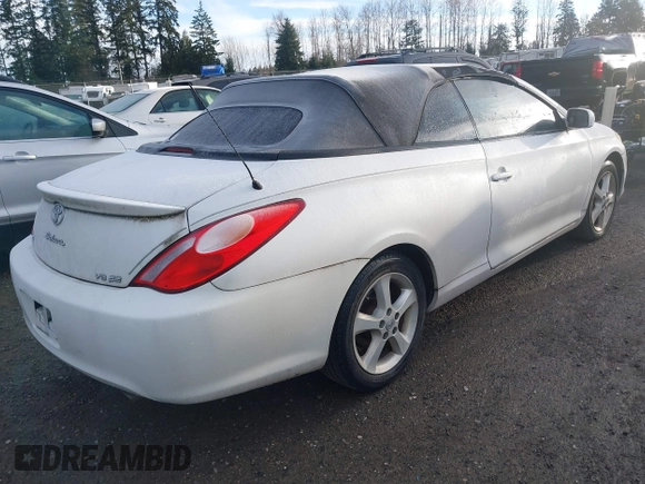 2004 Toyota Solara SE with VIN 4T1FA38P84U029802, listed as a IAAI auction lot 41799233 with 109,009 mi miles and . Bid and sale history available at carsss.com. Image 4.