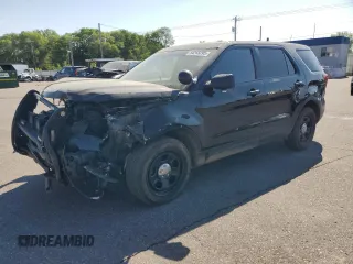 2017 Ford Police Interceptor Utility z VIN 1FM5K8ARXHGB93669, wystawiony jako Copart lot #54293295 z przebiegiem 93 591 mil mil oraz Szkody całkowita. Historia ofert i sprzedaży dostępna na DreamBid. Obrazek 1.