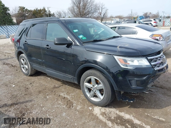 2018 Ford Explorer z VIN 1FM5K7B89JGA96212, wystawiony jako IAAI lot #41849563 z przebiegiem 122 969 mil mil oraz . Historia ofert i sprzedaży dostępna na DreamBid. Obrazek 1.