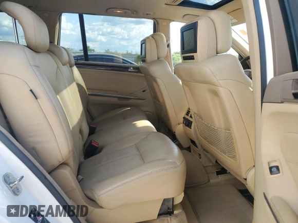 2007 Mercedes-Benz GL 450 with VIN 4JGBF71E17A212383, listed as a Copart auction lot 69696554 with 136,236 mi miles and Clean Title. Bid and sale history available at DreamBid. Image 11.