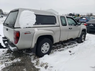 2008 GMC Canyon SLE1 with VIN 1GTDT19E788129685, listed as a Copart auction lot 87186044 with 237,086 mi miles and Clean Title. Bid and sale history available at carsss.com. Image 3.