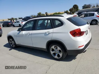2014 BMW X1 sDrive28i z VIN WBAVM1C51EVW49045, wystawiony jako Copart lot #59548915 z przebiegiem 140 853 mil mil oraz Czysty tytuł • Clean title. Historia ofert i sprzedaży dostępna na DreamBid. Obrazek 2.