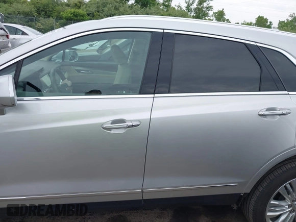 2019 Cadillac XT5 Premium Luxury AWD with VIN 1GYKNFRS6KZ245024, listed as a IAAI auction lot 42490970 with 54,917 mi miles and . Bid and sale history available at DreamBid. Image 15.
