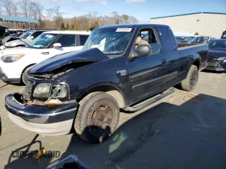 2002 Ford F-150 XL with VIN 1FTRX17W52NB83825, listed as a Copart auction lot 85794444 with 0 mi miles and Salvage Title. Bid and sale history available at carsss.com. Image 1.
