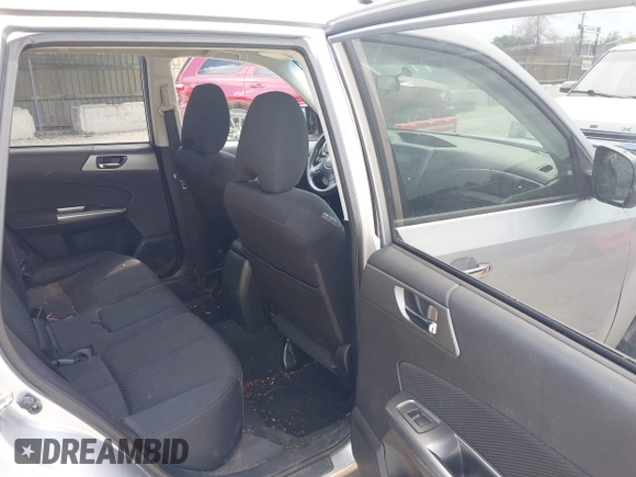 2012 Subaru Forester X Premium с VIN JF2SHBDC6CH402002, выставлен на аукционе IAAI как лот 42758862 с пробегом 181 459 миль миль и . История ставок и продаж доступна на DreamBid. Изображение 8.